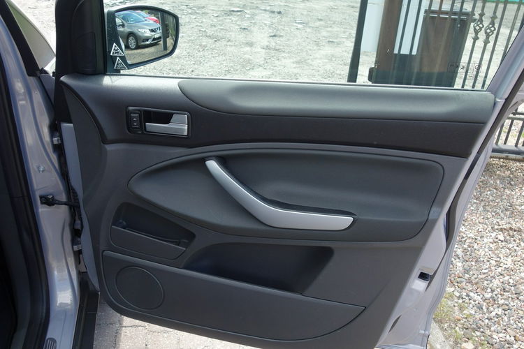 Kuga Ford Kuga 2012r 2.0 diesel 140km 5 lat w jednych rękach zadbana zdjęcie 16