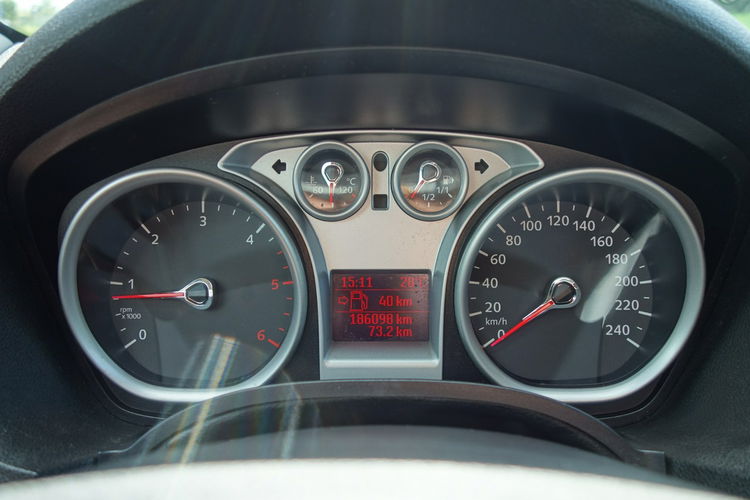 Kuga Ford Kuga 2012r 2.0 diesel 140km 5 lat w jednych rękach zadbana zdjęcie 21