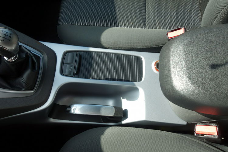 Kuga Ford Kuga 2012r 2.0 diesel 140km 5 lat w jednych rękach zadbana zdjęcie 22