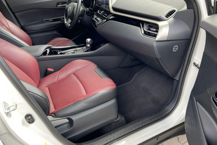 Toyota C-HR 1.8 HSD 122KM SELECTION JBL, salon Polska, gwarancja zdjęcie 24