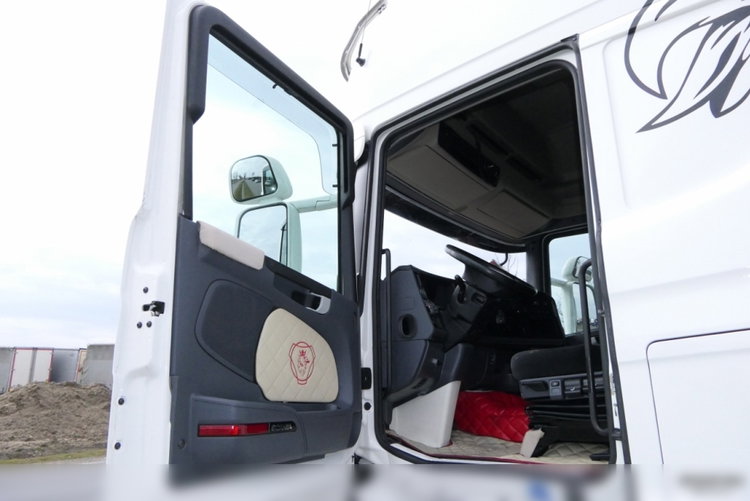 Scania R 490 / RETARDER / TOPLINE / NA PODUSZKACH / KLIMATYZACJA POSTOJOWA / NAVI / EURO 6 zdjęcie 23