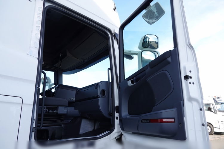 Scania R 580 / V8 / RETARDER / NAWIGACJA / KLIMATYZACJA POSTOJOWA / EURO 6 zdjęcie 78