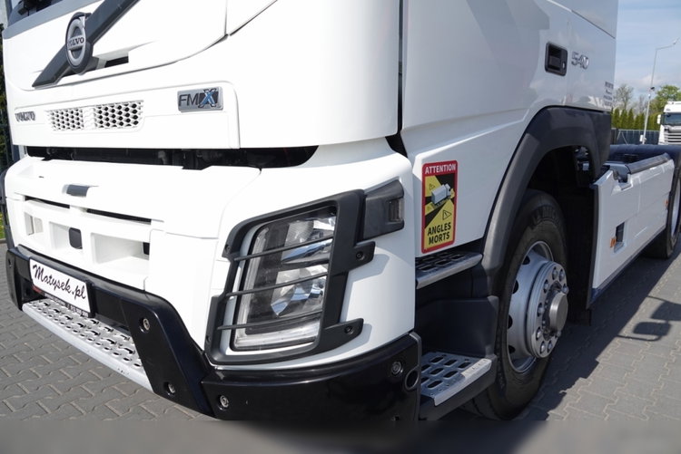 Volvo FMX 540 /4x4/ RETARDER / HYDRAULIKA / SPROWADZONY zdjęcie 12