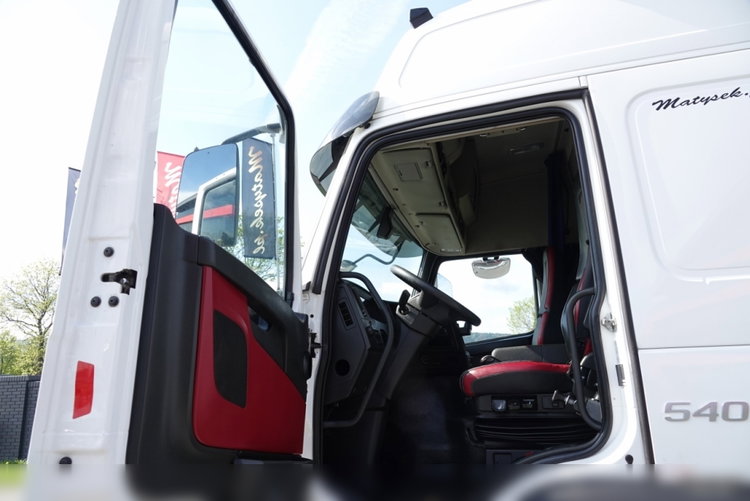 Volvo FMX 540 /4x4/ RETARDER / HYDRAULIKA / SPROWADZONY zdjęcie 24