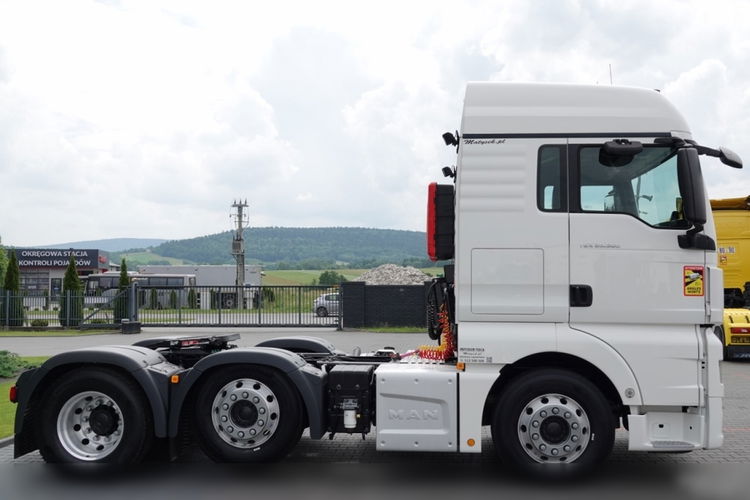 MAN TGX 26. 500 / 6x2 / PUSHER / RETARDER / OŚ PODNOSZONA i SKRĘTNA / 2019 ROK / 3 osiowy ciągnik siodłowy zdjęcie 10