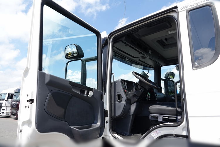 Scania P 360 / NISKA KABINA / PEŁNY ADR / DZIENNA KABINA / 2016 ROK / 245 TYS. KM. / EURO 6 zdjęcie 24