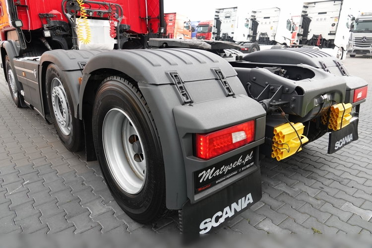 Scania R 520 / V8 / 6x2 / PUSHER / OS PODNOSZONA i SKRĘTNA / 3 osiowy Ciągnik / EURO 6 / PO KONTRAKCIE SERWISOWYM zdjęcie 15