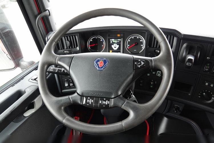 Scania R 520 / V8 / 6x2 / PUSHER / OS PODNOSZONA i SKRĘTNA / 3 osiowy Ciągnik / EURO 6 / PO KONTRAKCIE SERWISOWYM zdjęcie 30
