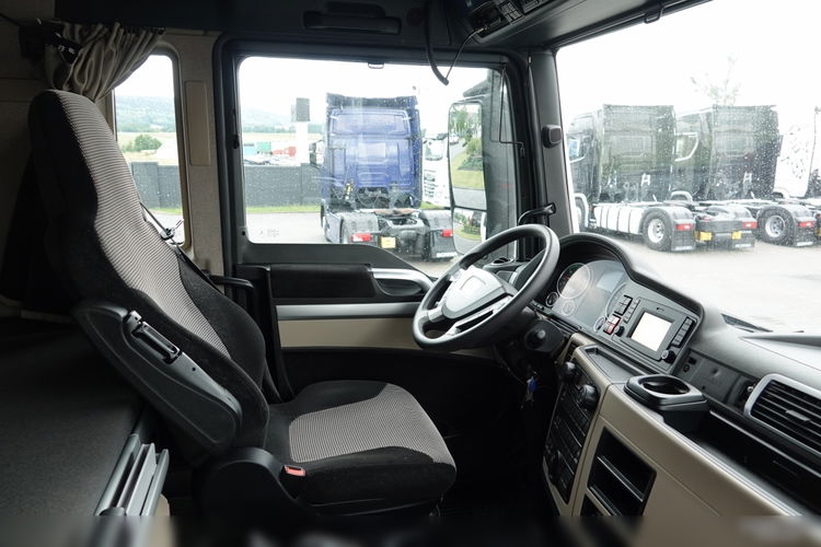 MAN TGX 18. 460 / MEGA / LOWDECK / OPONY 100% / 2019 / PO KONTRAKCIE SERWISOWYM / zdjęcie 31