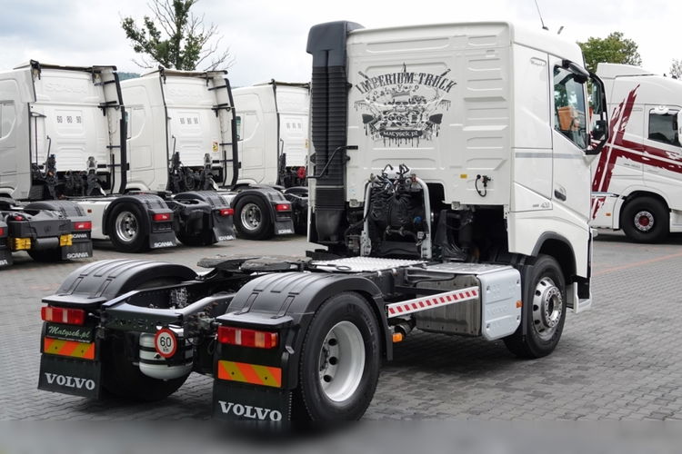 Volvo FH 420 / 13 L / PEŁNY ADR / 2017 ROK / NISKA KABINA / SPROWADZONY / PO KONTRAKCIE SERWISOWYM zdjęcie 9