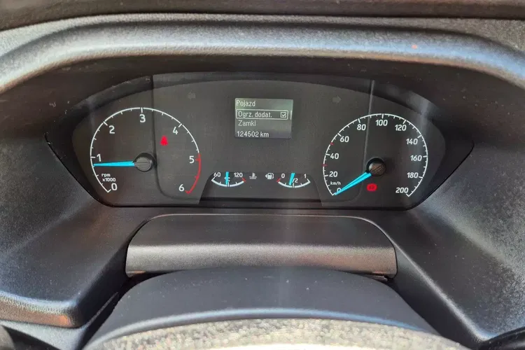 Ford Transit L2H3 Lift 74999zł NETTO 2.0 TdCi/131KM zdjęcie 46
