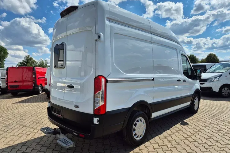 Ford Transit L2H3 Lift 74999zł NETTO 2.0 TdCi/131KM zdjęcie 33