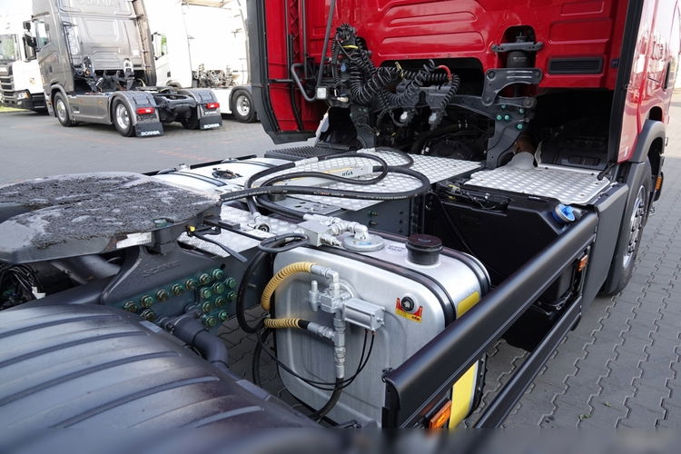 SCANIA R 450 XT / RETARDER / HYDRAULIKA / WYSOKO ZAWIESZONA / 2021 ROK / PO ZŁOTYM KONTRAKCIE SERWISOWYM / SALON POLSKA /  zdjęcie 17