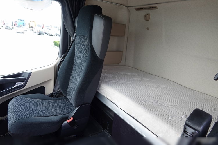Mercedes ACTROS 1845 / RETARDER / 380 tys.km. / SPROWADZONY / OPONY 100 % / zdjęcie 26