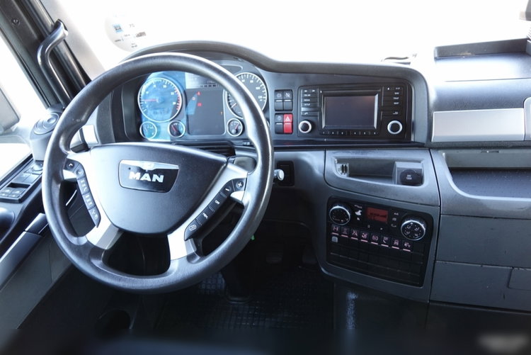 MAN TGX 18.440 / XLX / STANDARD / 2016 ROK zdjęcie 29