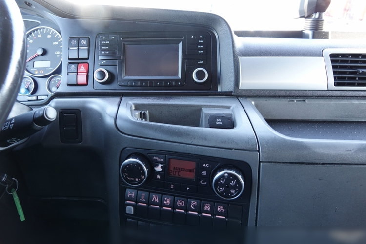 MAN TGX 18.440 / XLX / STANDARD / 2016 ROK zdjęcie 30