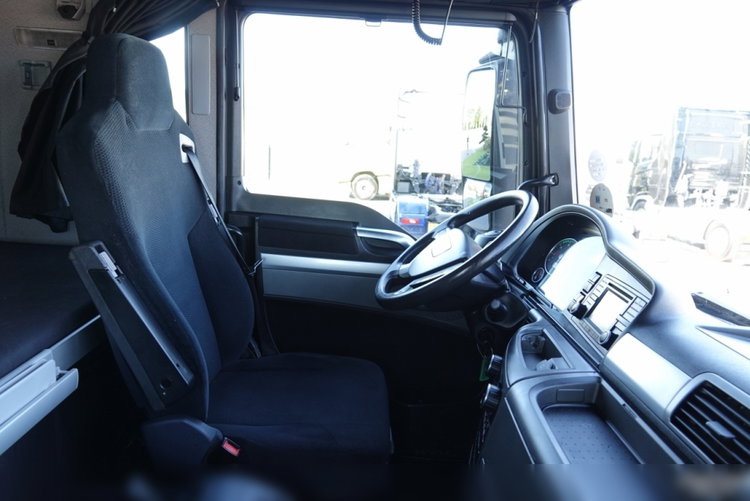 MAN TGX 18.440 / XLX / STANDARD / 2016 ROK zdjęcie 35