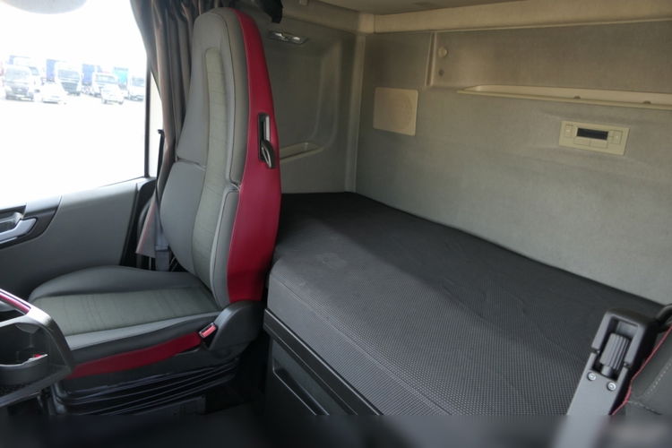 Volvo FH 460 / NISKA KABINA / 2018 / SPROWADZONY / zdjęcie 26