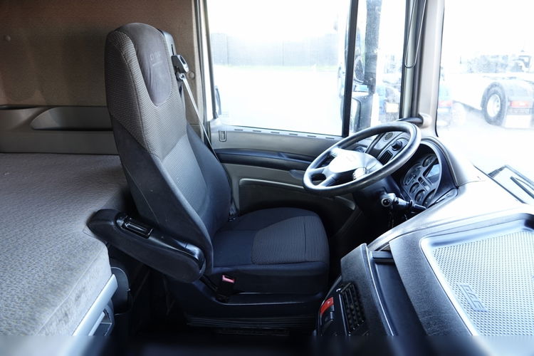 DAF XF 460 / EURO 5 EEV / AUTOMAT / 2014 ROK / SPACE CAB  zdjęcie 36
