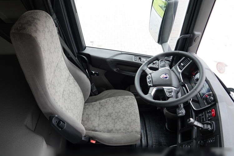 Scania R 450 / MEGA / LOWDECK / RETARDER / PO ZŁOTYM KONTRAKCIE / 2018 zdjęcie 28