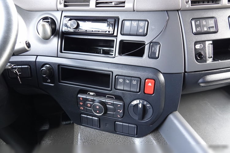DAF CF 450 / RETARDER / NISKA KABINA / ALUFELGI / WAGA: 6500 KG / 2018 ROK / SPROWADZONY / zdjęcie 31
