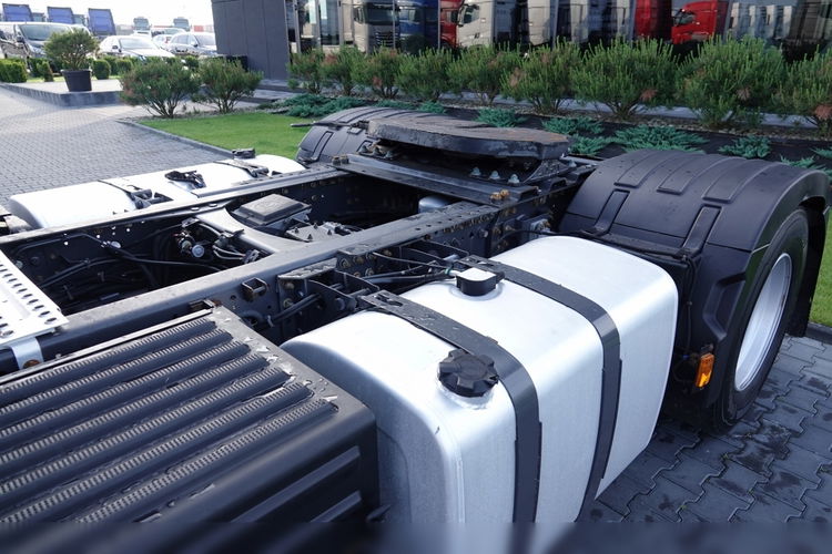 RENAULT PREMIUM 460 DXI / RETARDER / EURO EURO 5 EEV / SPROWADZONA / MAŁY PRZEBIEG zdjęcie 11