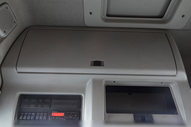 RENAULT PREMIUM 460 DXI / RETARDER / EURO EURO 5 EEV / SPROWADZONA / MAŁY PRZEBIEG zdjęcie 33
