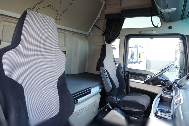 MAN TGX 18.460 / XXL / RETARDER / POLSKI SALON / OPONY 100% zdjęcie 37