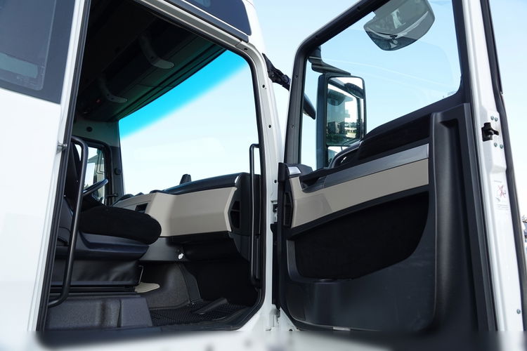 MAN TGX 18.460 / XXL / RETARDER / POLSKI SALON / OPONY 100% zdjęcie 38
