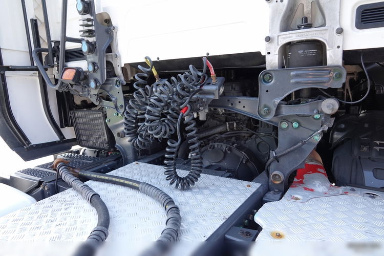 Scania S 450 / RETARDER / KLIMA POSTOJOWA / HYDRAULIKA / ALUFELGI / OPONY 100 % / PO KONTRAKCIE SERWISOWYM / zdjęcie 19