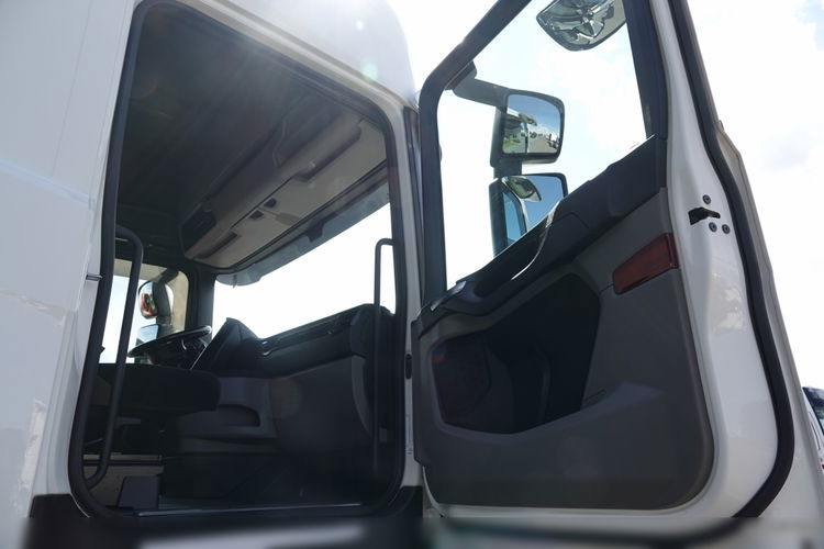 Scania S 450 / RETARDER / KLIMA POSTOJOWA / HYDRAULIKA / ALUFELGI / OPONY 100 % / PO KONTRAKCIE SERWISOWYM / zdjęcie 40