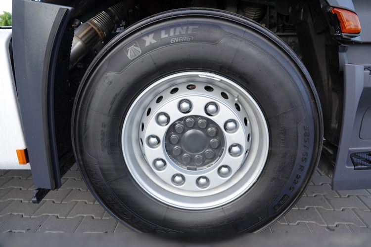 Mercedes ACTROS 1843 / RETARDER / HYDRAULIKA / NISKA KABINA / 2017 ROK zdjęcie 21