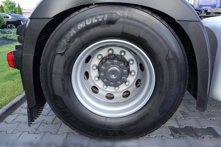Mercedes ACTROS 1843 / RETARDER / HYDRAULIKA / NISKA KABINA / 2017 ROK zdjęcie 23