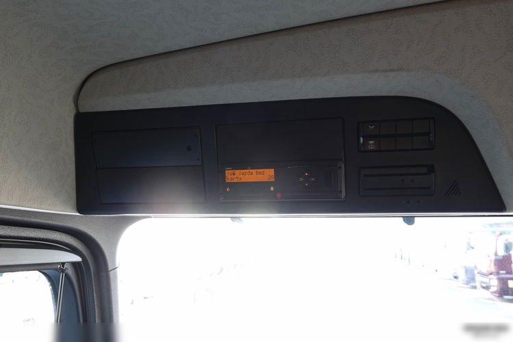 Mercedes ACTROS 1843 / RETARDER / HYDRAULIKA / NISKA KABINA / 2017 ROK zdjęcie 35