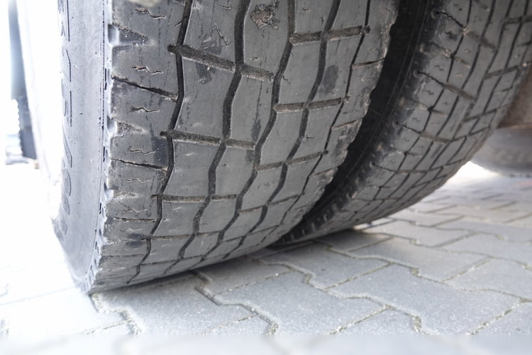 Scania R 580 / V8 / TOPLINE / RETARDER / KLIMATYZACJA POSTOJOWA / EURO 6 / 2014 zdjęcie 8