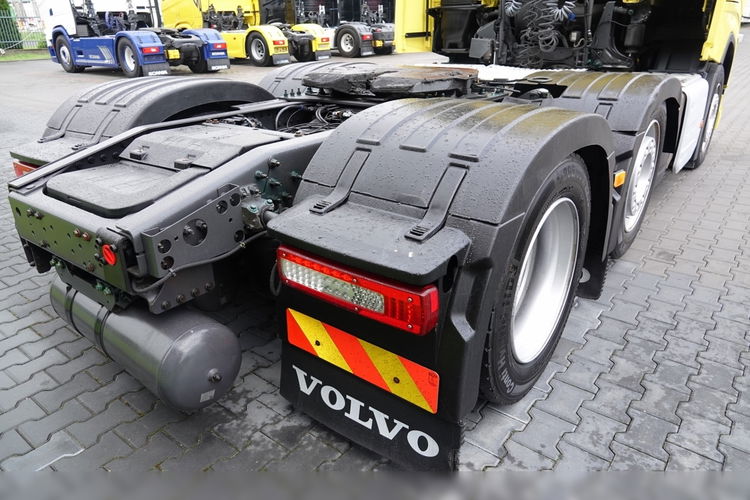 Volvo FH 500 / 6x2 / PUSHER / Oś Skrętna i Podnoszona / MEGA / LOWDECK / 3 osiowy ciągnik siodłowy / DMC: 60 TON / Z NIEMIEC zdjęcie 16