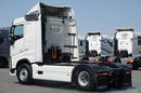 Volvo FH 500 / NISKA KABINA / PO ZŁOTYM KONTRAKCIE SERWISOWYM / OPONY 100% zdjęcie 7