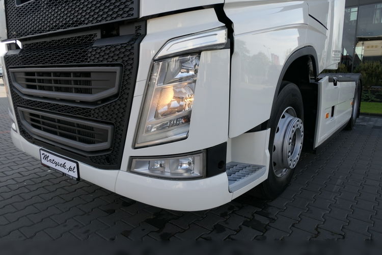 VOLVO FH 500 / 2015 ROK / SPROWADZONY / PO KONTRAKCIE SERWISOWYM / EURO 6 zdjęcie 12