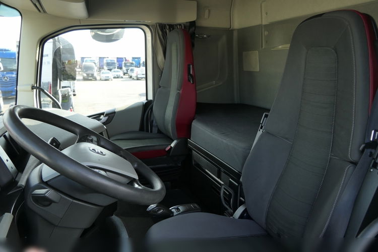 VOLVO FH 500 / 2015 ROK / SPROWADZONY / PO KONTRAKCIE SERWISOWYM / EURO 6 zdjęcie 25
