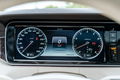 samochód osobowy Mercedes zdjęcie 29