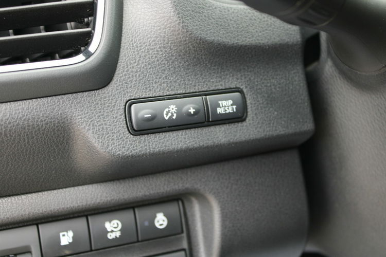 Nissan Leaf Acenta 40kWh F-vat Navi Kamera g. fotele zdjęcie 16