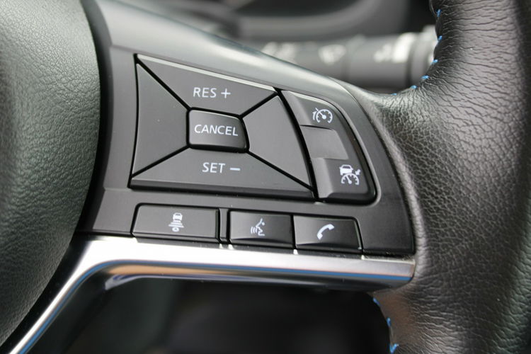 Nissan Leaf Acenta 40kWh F-vat Navi Kamera g. fotele zdjęcie 19