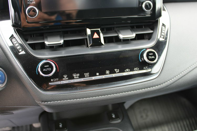 Toyota Corolla Comfort F-VAT SalonPL Gwarancja LPG/Kamera zdjęcie 20