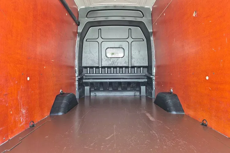 Ford Transit L4H3 99999zł NETTO Brygadówka 6 osób 2.0 TdCi/170KM zdjęcie 13
