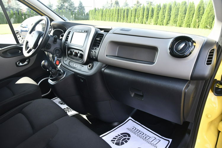 Renault Trafic 1.6dci 3 Osoby,  Klimatyzacja,  Navi,  Hak,  ECO.,  GWARANCJA zdjęcie 17