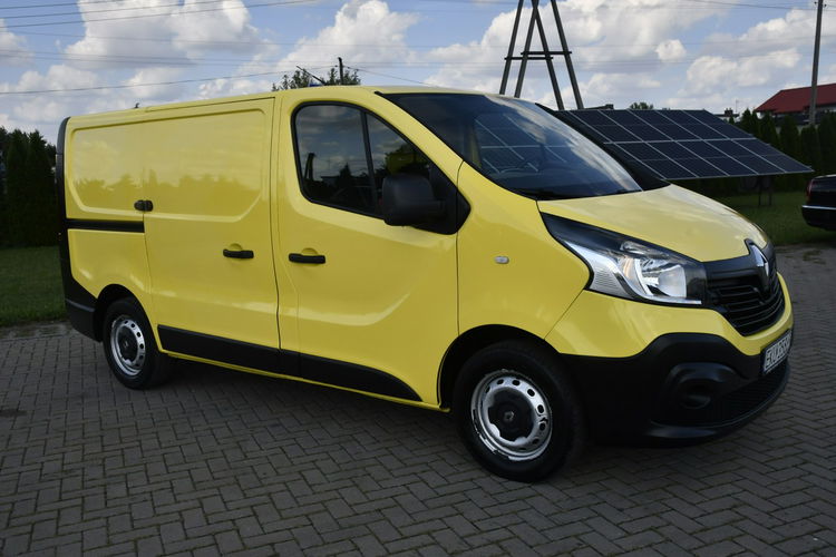 Renault Trafic 1.6dci 3 Osoby,  Klimatyzacja,  Navi,  Hak,  ECO.,  GWARANCJA zdjęcie 3