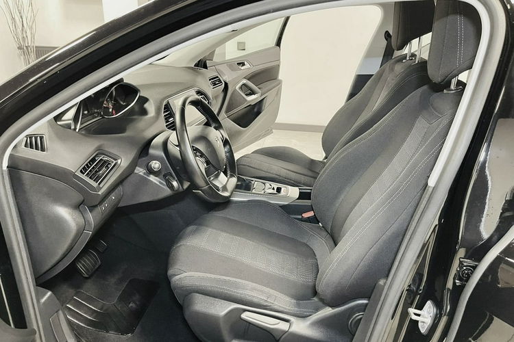 Peugeot 308 SW 2.0 Blue-HDi 150KM Automat Full LED Lift Navi GPS Kamera Alu GT 17 zdjęcie 15