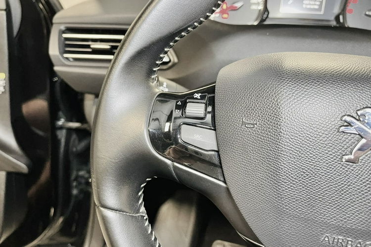 Peugeot 308 SW 2.0 Blue-HDi 150KM Automat Full LED Lift Navi GPS Kamera Alu GT 17 zdjęcie 16