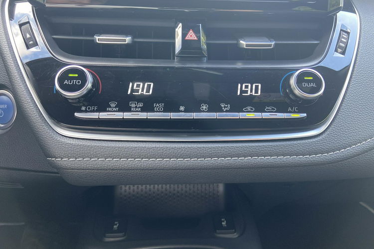 Toyota Corolla 1.8 HSD 122KM COMFORT TECH, salon polska, gwarancja, VAT23% zdjęcie 14