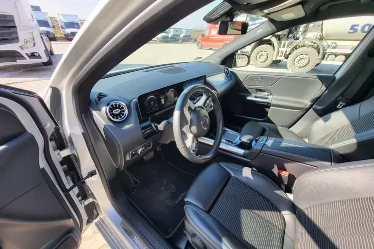 Mercedes klasa-b zdjęcie 9